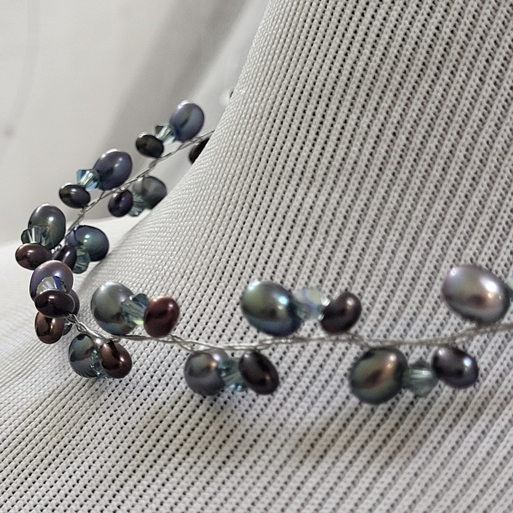 Blue Freshwater Pearl Wire Adjustable Necklace With Blue Iridescent Crystals - Picture 6 of 7